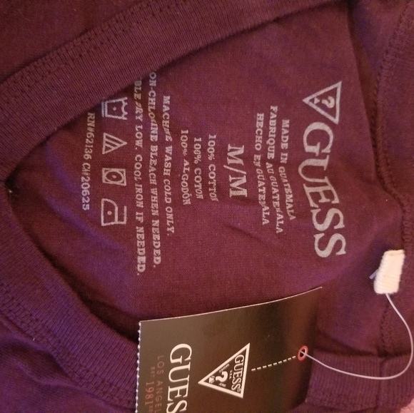 Guess Shirt - Picture 2 of 2